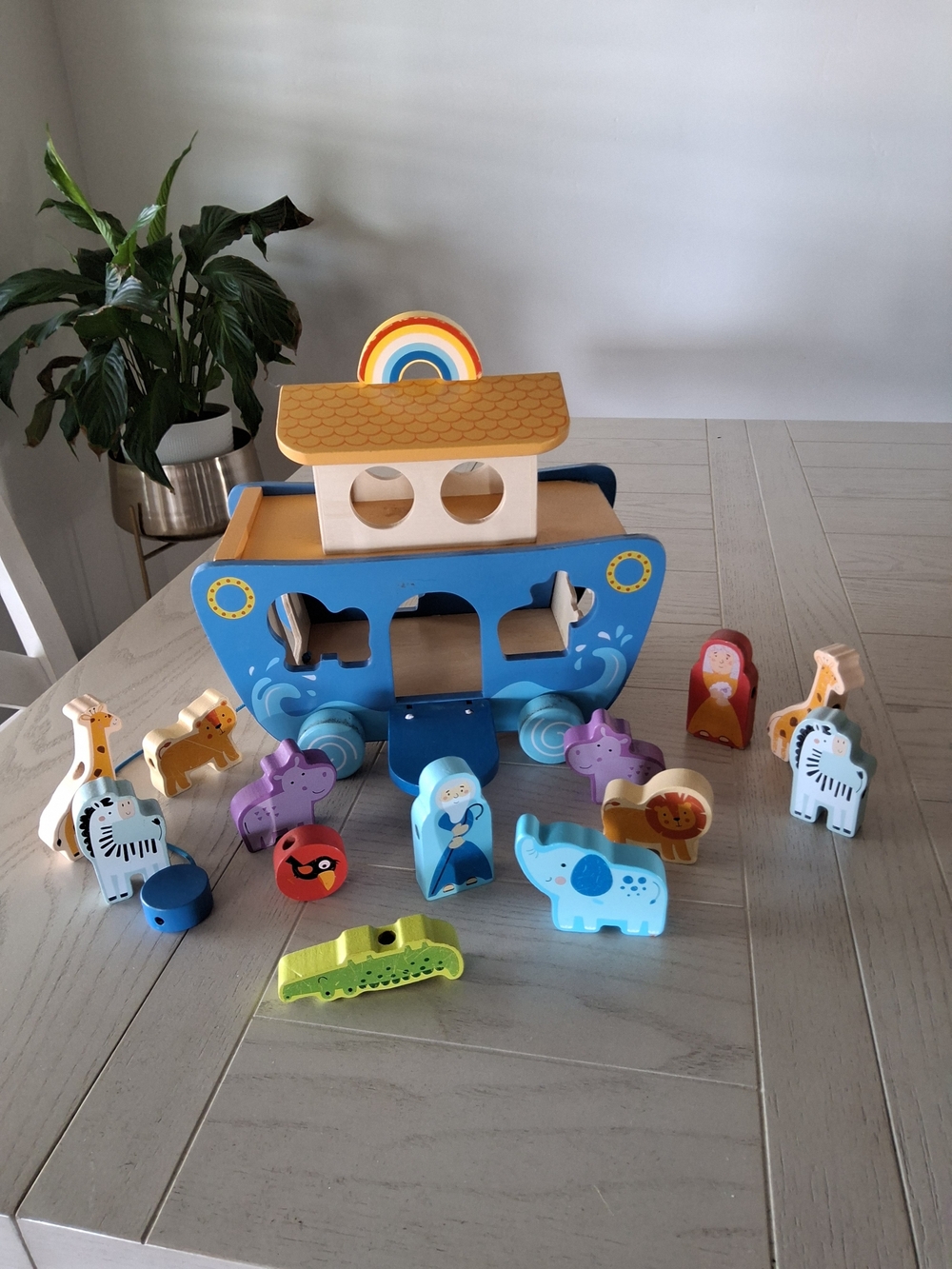 Blue Wooden Ark Animal Playset - Brand: